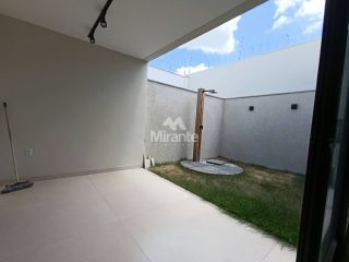 Casa de Condomínio Para Vender com 4 quartos sendo 4 suítes no bairro Lagoa Salgada em Feira De Santana