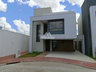 Casa de Condomínio Para Vender com 4 quartos sendo 4 suítes no bairro Lagoa Salgada em Feira De Santana