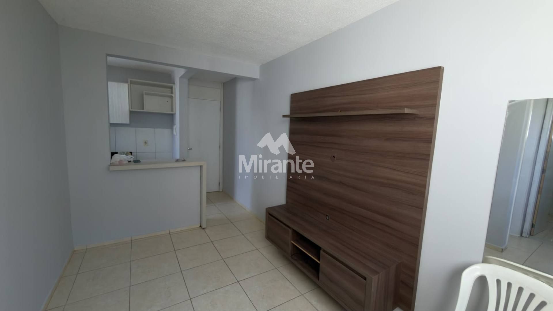 Apartamento Para Alugar com 2 quartos no bairro Lagoa Salgada em Feira De Santana