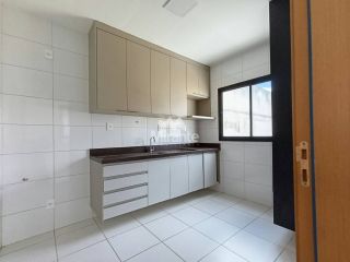 Casa de Condomínio Para Alugar com 4 quartos sendo 2 suítes no bairro Lagoa Salgada em Feira De Santana