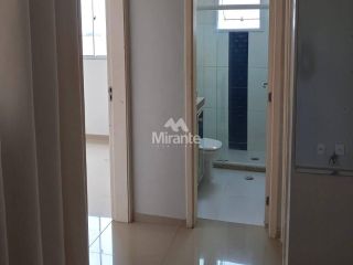 Apartamento Para Alugar com 2 quartos no bairro Tomba em Feira De Santana
