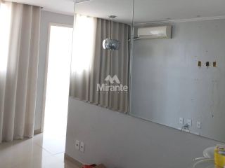 Apartamento Para Alugar com 2 quartos no bairro Tomba em Feira De Santana