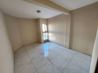 Apartamento Para Alugar com 2 quartos sendo 1 suíte no bairro Centro em Feira De Santana