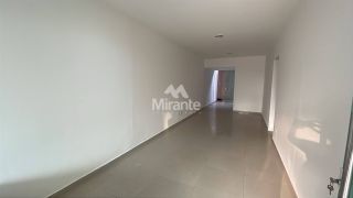 Casa de Condomínio Para Alugar com 3 quartos sendo1 suíte no bairro Sim em Feira De Santana