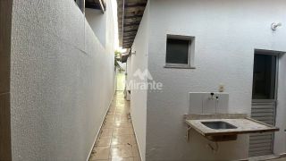 Casa de Condomínio Para Alugar com 3 quartos sendo1 suíte no bairro Sim em Feira De Santana