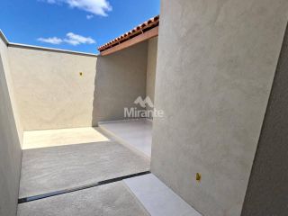 Casa Para Vender com 2 quartos sendo 1 suíte no bairro Mangabeira em Feira De Santana