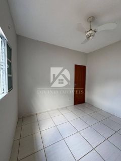 CASA LINDA NO SANTA TEREZINHA, COM 2 QUARTOS