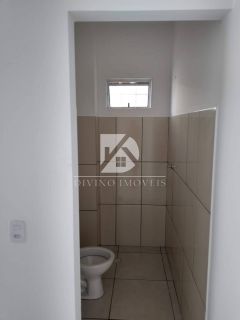 VENDO SOBRADO NO CRISTO REI COM PONTO COMERCIAL NA FRENTE E CASA COM 3/4 NO FUNDO
