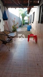 IMOVEL COM PISCINA, 3 QUARTOS 2 SENDO SUITE