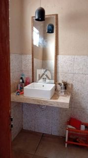 IMOVEL COM PISCINA, 3 QUARTOS 2 SENDO SUITE