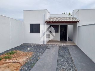 CASA COM 2 QUARTOS SENDO UMA SUITE, BEM LOCALIZADA NO JD PAULA 2 EM VARZEA GRANDE