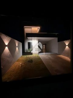 VENDE-SE CASA EM CUIÁBA- JARDIM GRAMADO