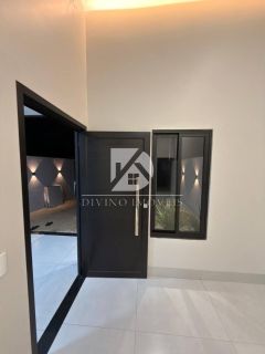 VENDE-SE CASA EM CUIÁBA- JARDIM GRAMADO