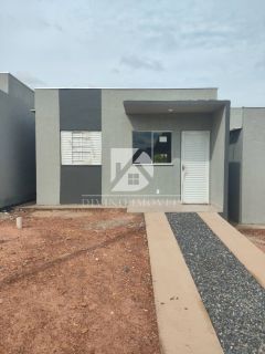CASA COM 2 QUARTOS, NO JD PAULA 2 PROXIMO A RUA GOIAS