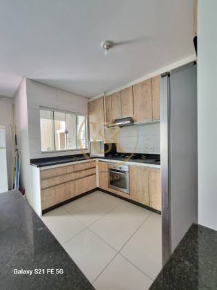 Sobrado Novo Semi mobiliado - Balneário Camboriú