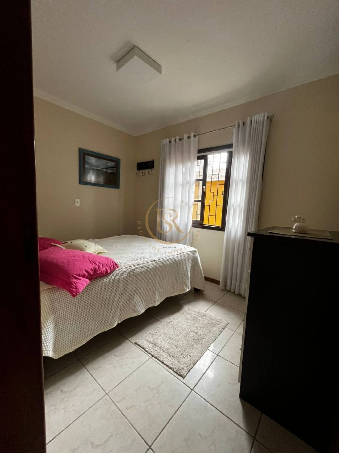 Compre casa no Perequê — foto 4