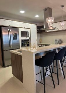 Apartamento à venda alto padrão vista mar