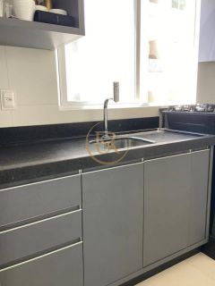 Apartamento disponível para locação anual mobiliado no bairro Morretes