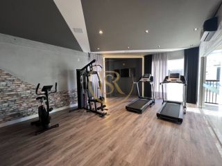 Apartamento disponível para locação anual mobiliado no bairro Morretes