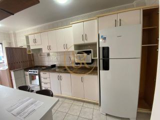 Apartamento no centro de Itapema com vista mar