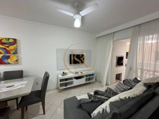 Apartamento à venda no bairro Meia Praia