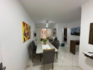 Apartamento à venda no bairro Meia Praia
