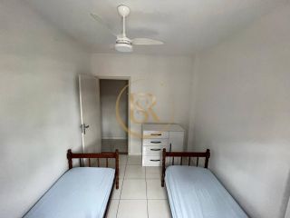 Apartamento a 100 metros da praia central