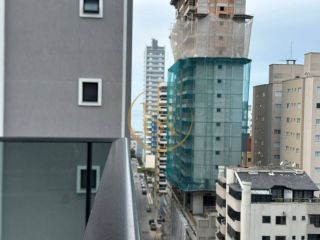 Apartamento na Meia Praia lazer diferenciado