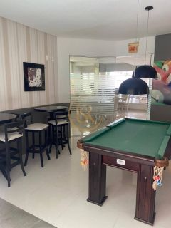 Apartamento disponível para locação anual na Meia Praia 120 m² com lazer