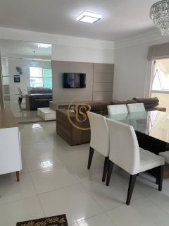 Apartamento disponível para locação anual na Meia Praia 120 m² com lazer