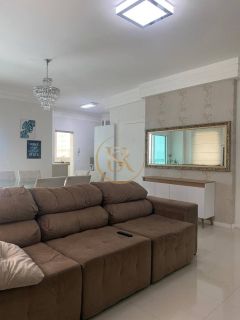 Apartamento disponível para locação anual na Meia Praia 120 m² com lazer