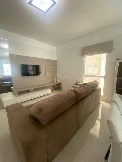 Apartamento disponível para locação anual na Meia Praia 120 m² com lazer