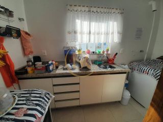 Sua nova moradia na Meia praia
