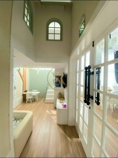 Apartamento disponível para locação anual com lazer completo no Morretes