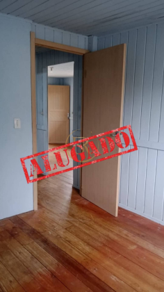 Casa disponível para locação anual