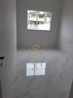 Casa pronta por 370 mil em Tijucas