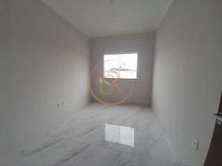 Casa pronta por 370 mil em Tijucas