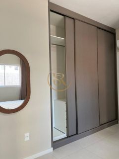 Apartamento finamente mobiliado no Perequê