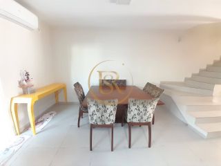 Casa Triplex disponivel para locação anual