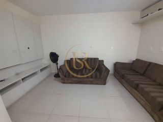 Casa Triplex disponivel para locação anual