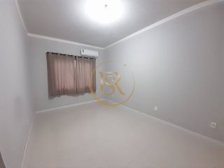 Casa disponível para locação anual no Perequê.