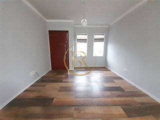Casa disponível para locação anual no Perequê.