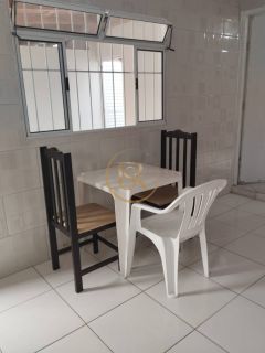 Kitnet no bairro Perequê