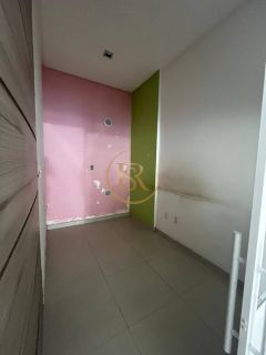 Sala comercial na Meia Praia