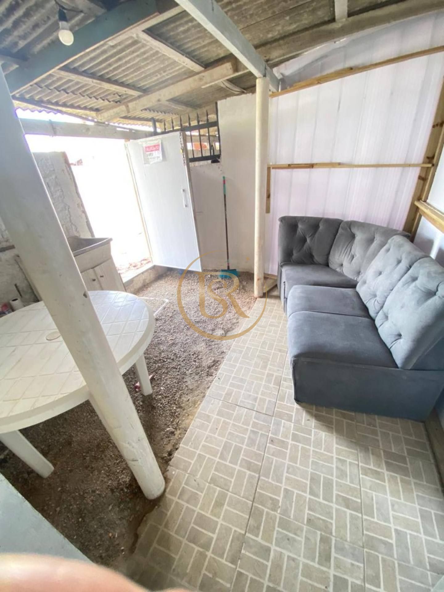 Kitnet para locação anual