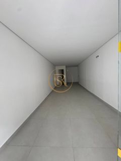 Sala comercial para locação anual
