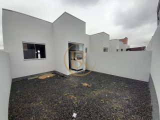 Casa pronta por 400 mil em Tijucas