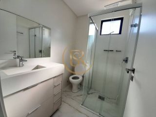 Apartamento Para Alugar com 02 quartos 01 suítes no bairro Perequê em Porto Belo