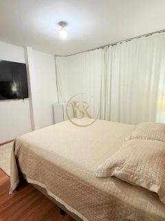 Casa Para Temporada com 05 quartos 04 suítes no bairro Perequê em Porto Belo