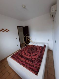 Casa na avenida da praia do perequê disponível para temporada